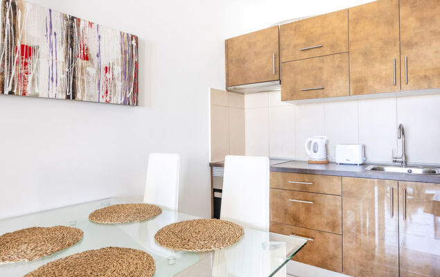 Club Paraiso near Hard Rock - Photo 5